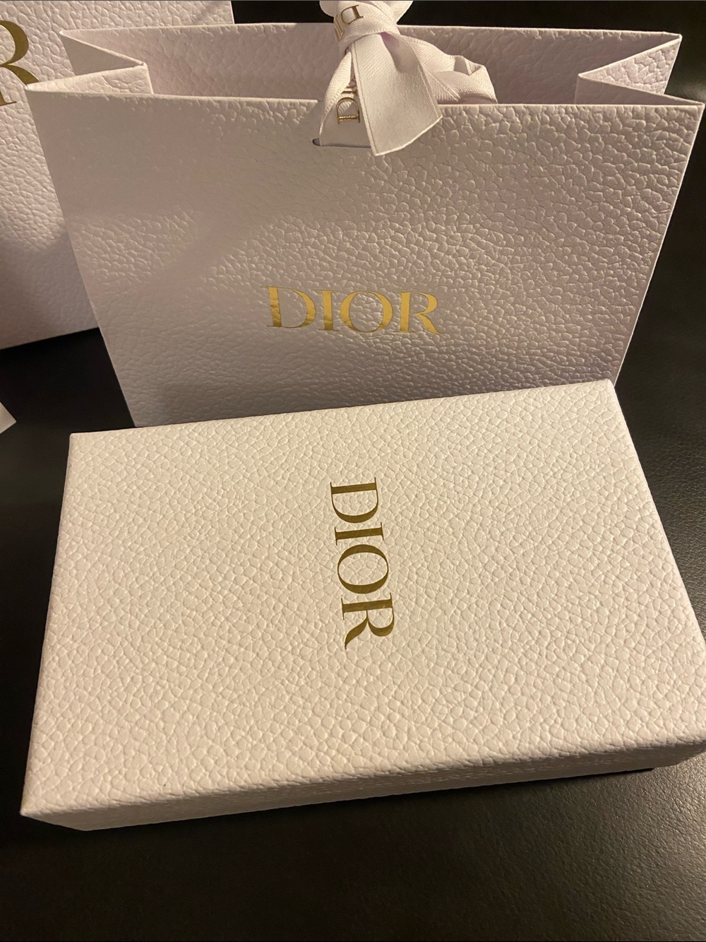 Dior lipstick holder and 3 mini lipsticks New in box and gift bag - Picture 11 of 11